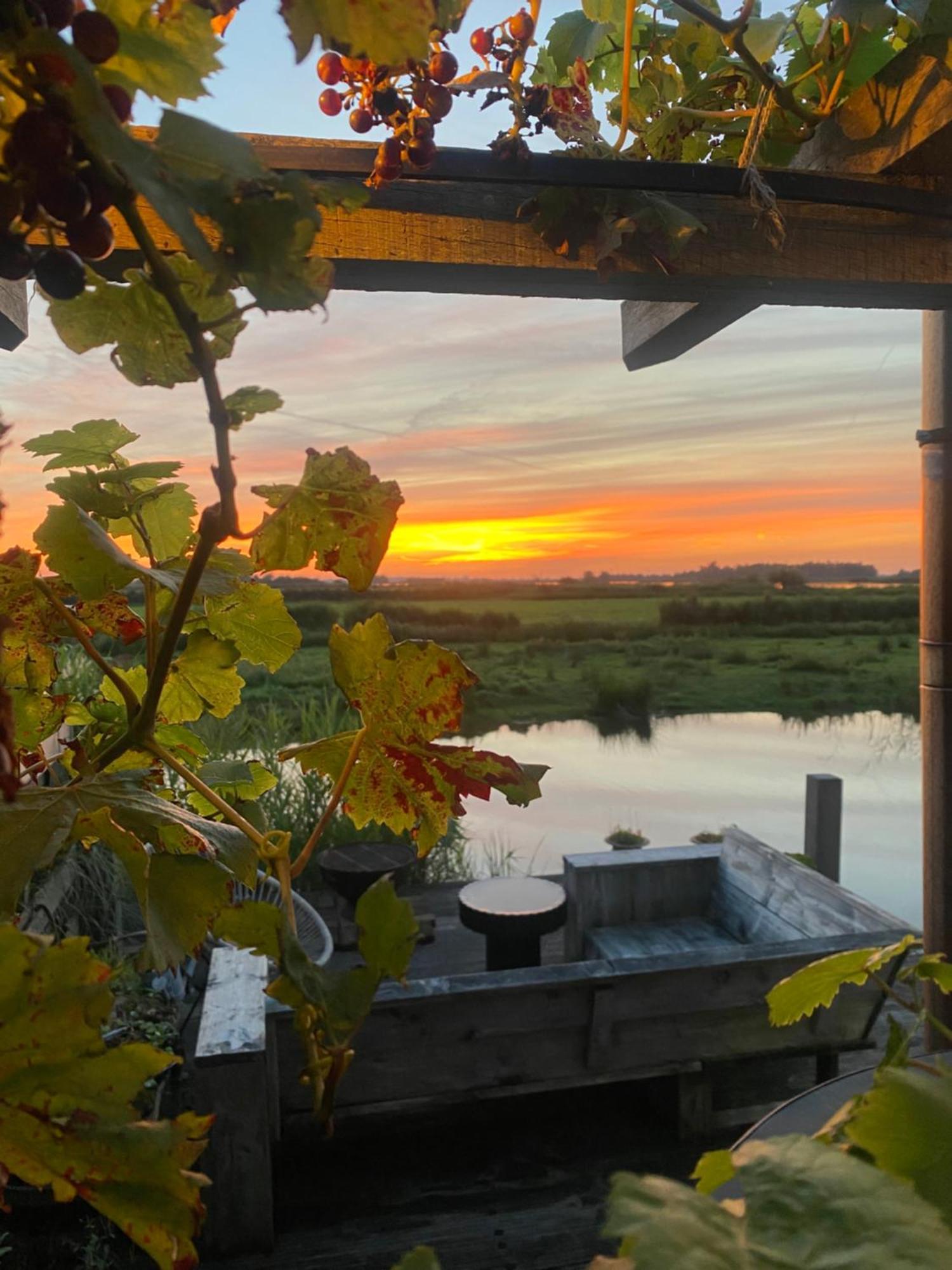 Romantic Dutch Hideaway Jisp Экстерьер фото